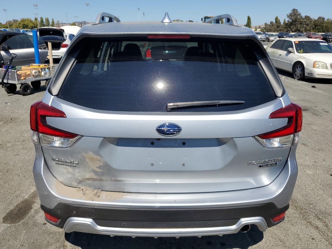 2022 Subaru Forester Touring VIN: JF2SKARC0NH527567 Lot: 64317335