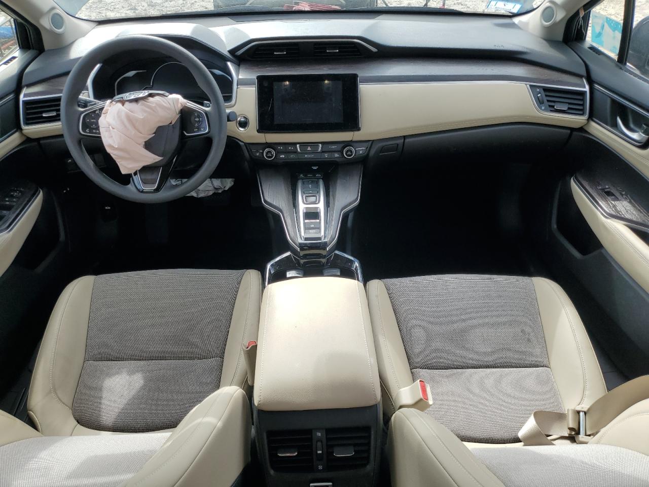 2018 Honda Clarity VIN: JHMZC5F16JC011188 Lot: 67566055