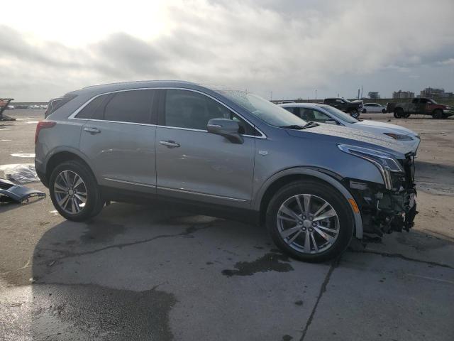  CADILLAC XT5 2025 Серебристый