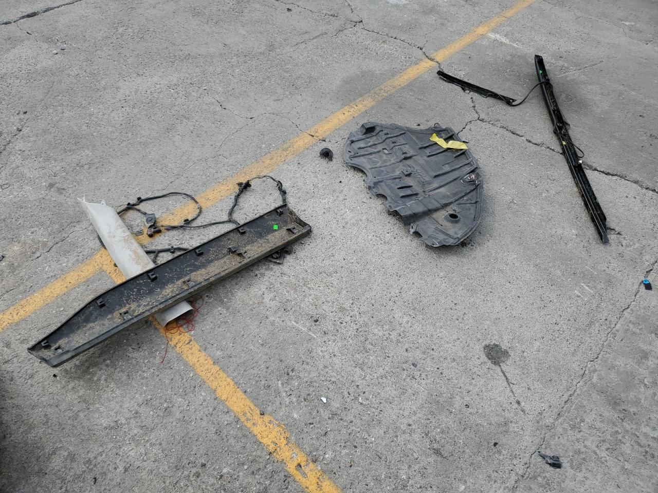 2020 Toyota Rav4 Le VIN: 4T3MWRFV3LU006480 Lot: 70600395