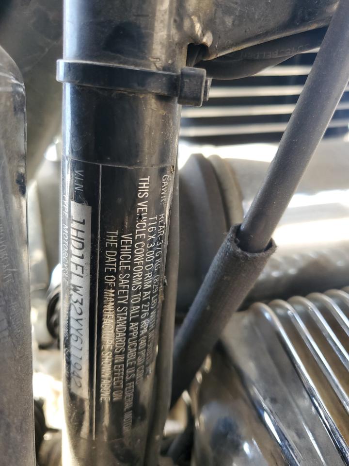 2000 Harley-Davidson Flhtcui Shrine VIN: 1HD1FLW32YY611942 Lot: 67250175