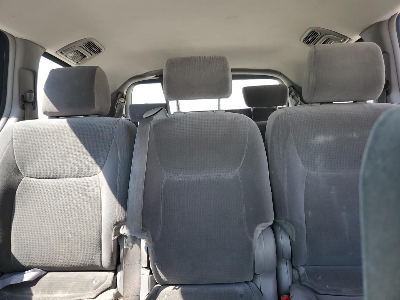 2005 Toyota Sienna Ce VIN: 5TDZA23C85S311038 Lot: 71253885