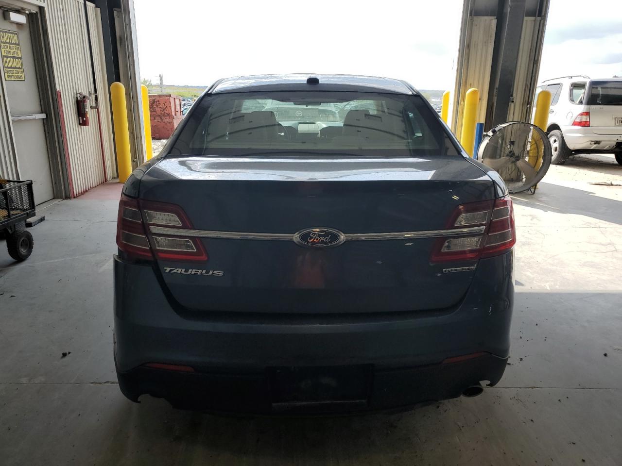 2019 Ford Taurus Se VIN: 1FAHP2D83KG107845 Lot: 70388865