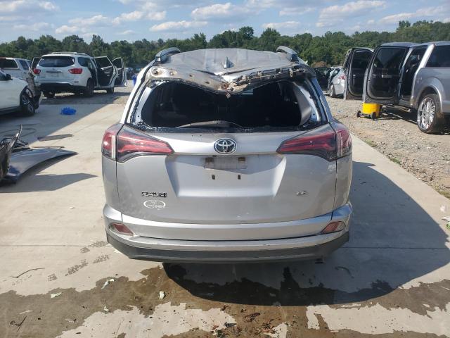 TOYOTA RAV4 2018 Серебристый
