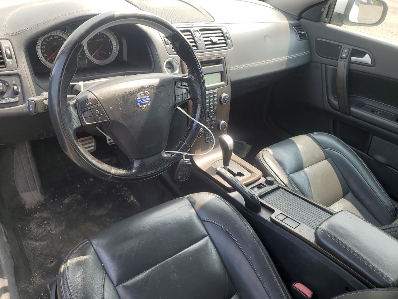 2013 Volvo C70 T5 VIN: YV1672MC8DJ137624 Lot: 61054825