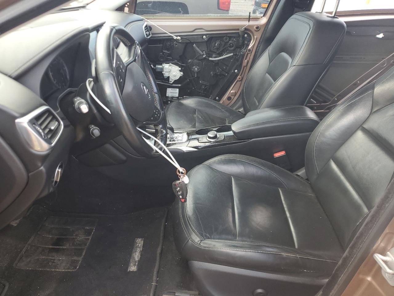 2017 Infiniti Qx30 Base VIN: SJKCH5CR3HA022977 Lot: 70208685