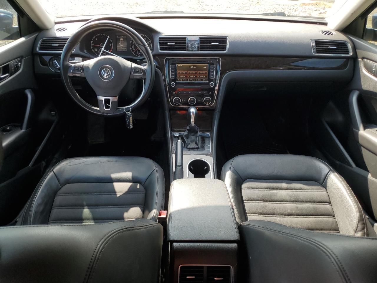 2015 Volkswagen Passat Sel VIN: 1VWCV7A30FC012850 Lot: 68773765