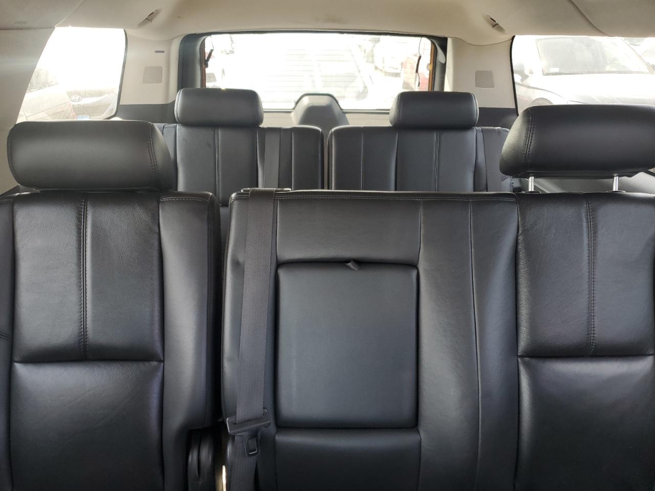 2007 Chevrolet Suburban K1500 VIN: 1GNFK163X7J359900 Lot: 67599015