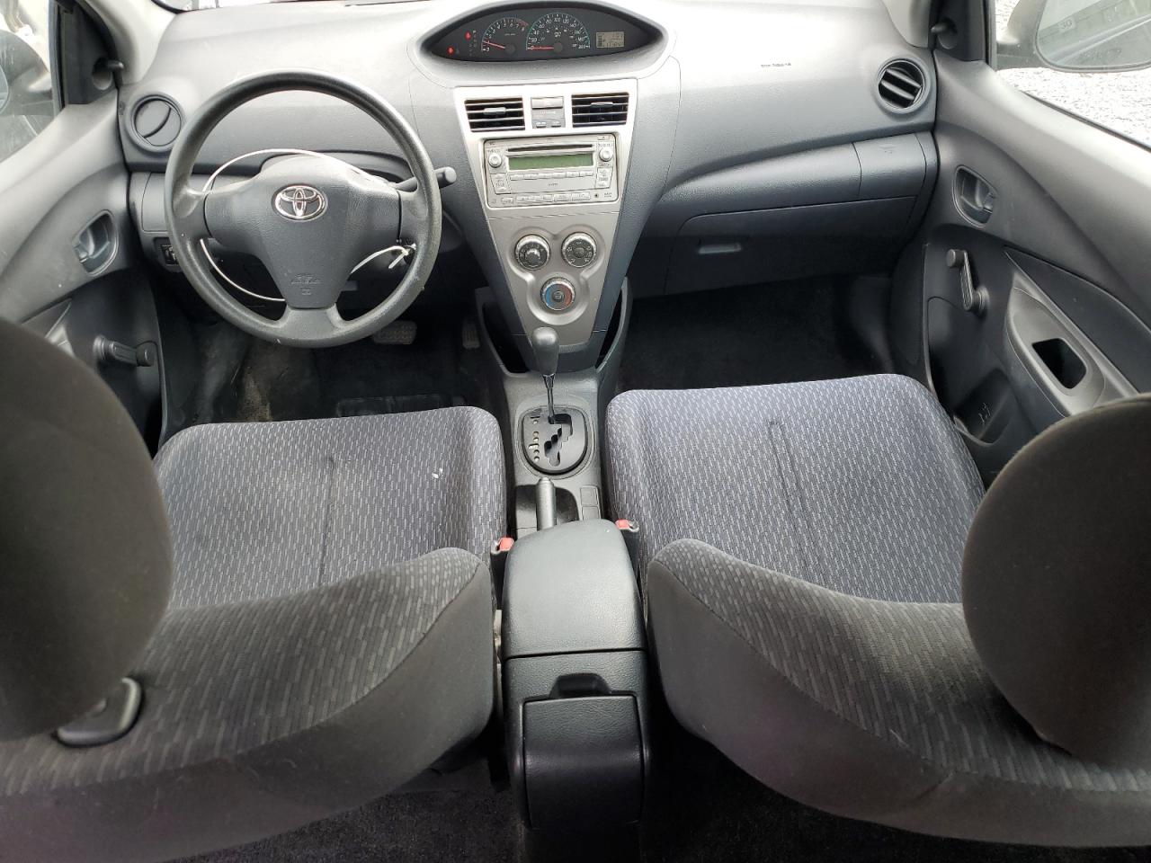 2010 Toyota Yaris VIN: JTDBT9K36A1370683 Lot: 68193555