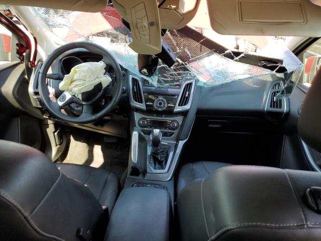  FORD FOCUS 2012 Czerwony