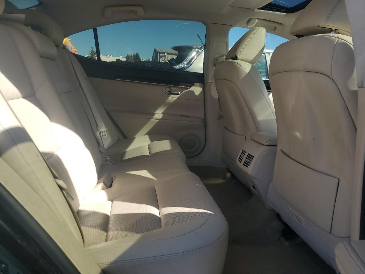 2014 Lexus Es 350 VIN: JTHBK1GG9E2084521 Lot: 69679375