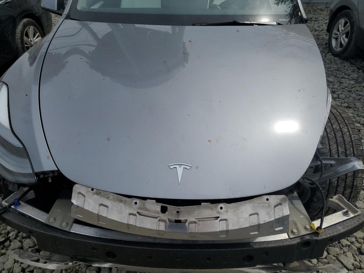 2025 Tesla Model Y VIN: 7SAYGDEE6SF252899 Lot: 70330545