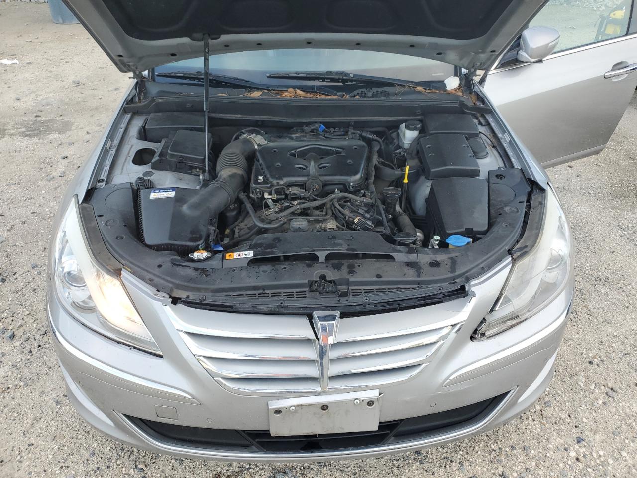 2012 Hyundai Genesis 3.8L VIN: KMHGC4DD2CU204236 Lot: 68343885