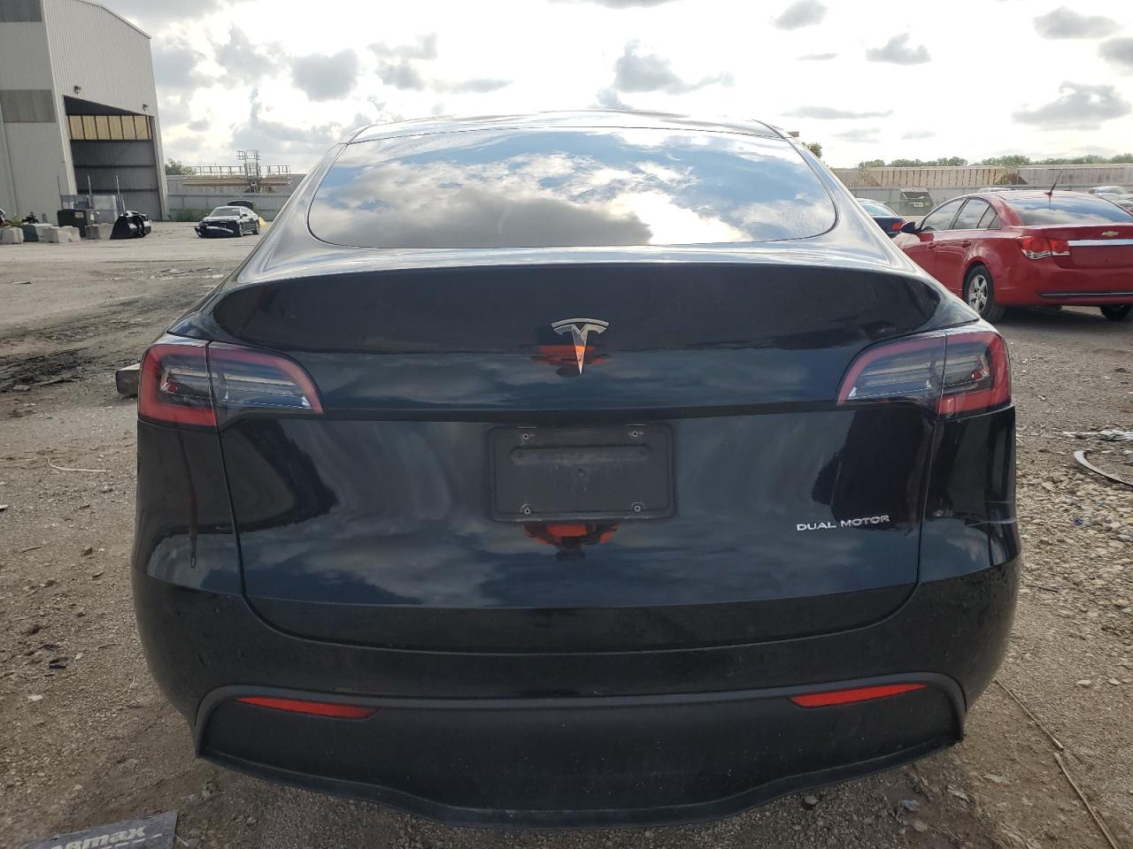 2020 Tesla Model Y VIN: 5YJYGDEE0LF039350 Lot: 68273435