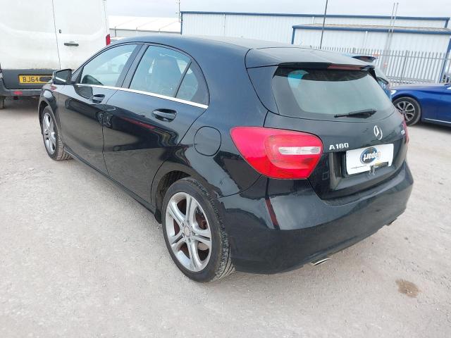 2014 MERCEDES-BENZ A180 BLUEEFFICIENCY SPORT 