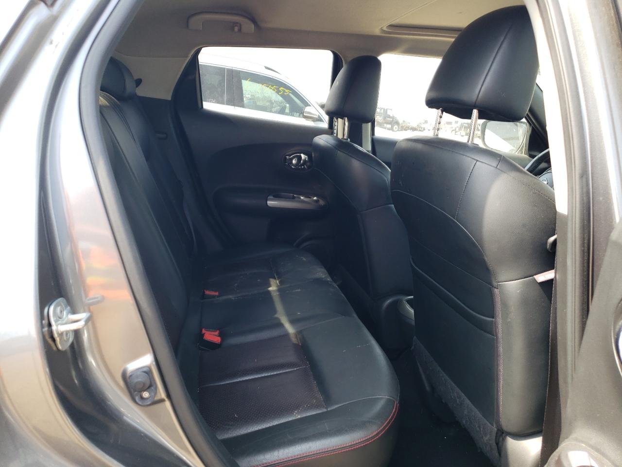 2015 Nissan Juke S VIN: JN8AF5MV7FT556923 Lot: 67041715