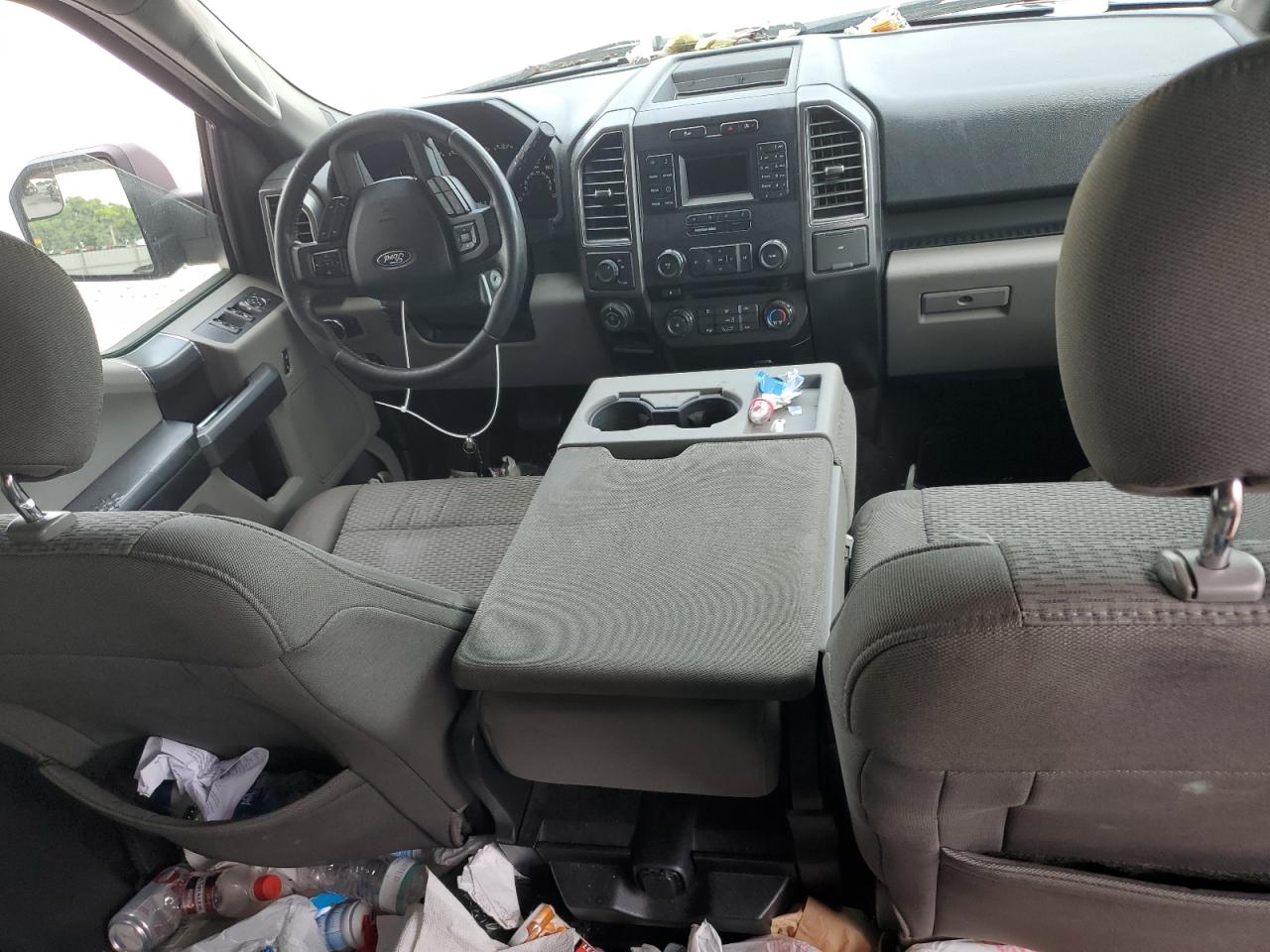 2017 Ford F150 Supercrew VIN: 1FTEW1CP2HFC11809 Lot: 67913125