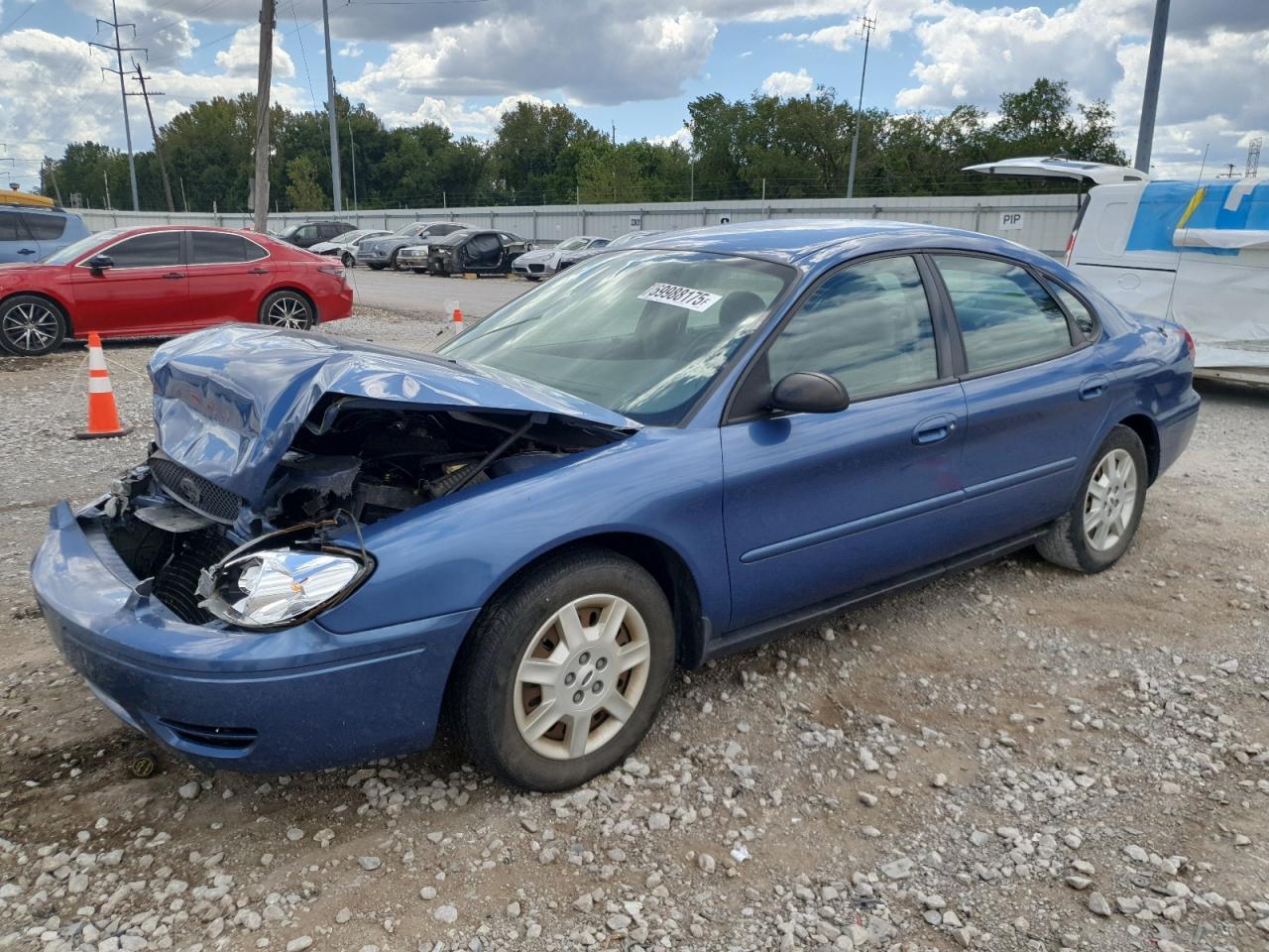 2004 Ford Taurus Se