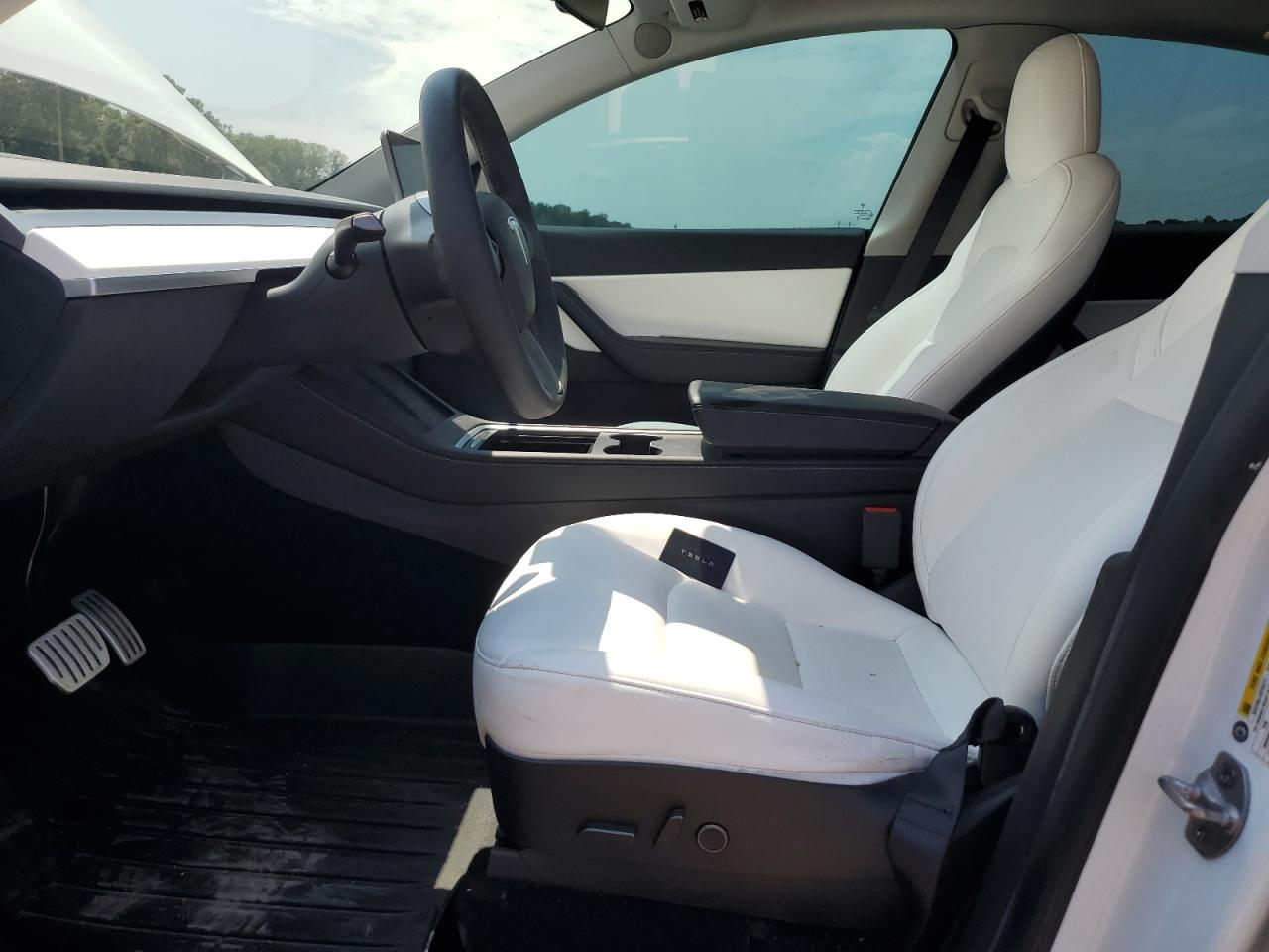 2021 Tesla Model Y VIN: 5YJYGDEF6MF258713 Lot: 69182055