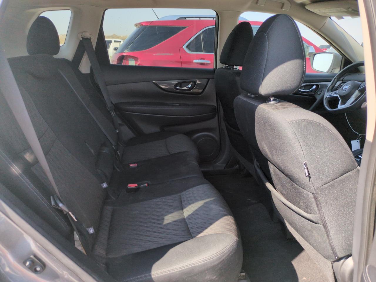 5N1AT2MT6HC818009 2017 Nissan Rogue S