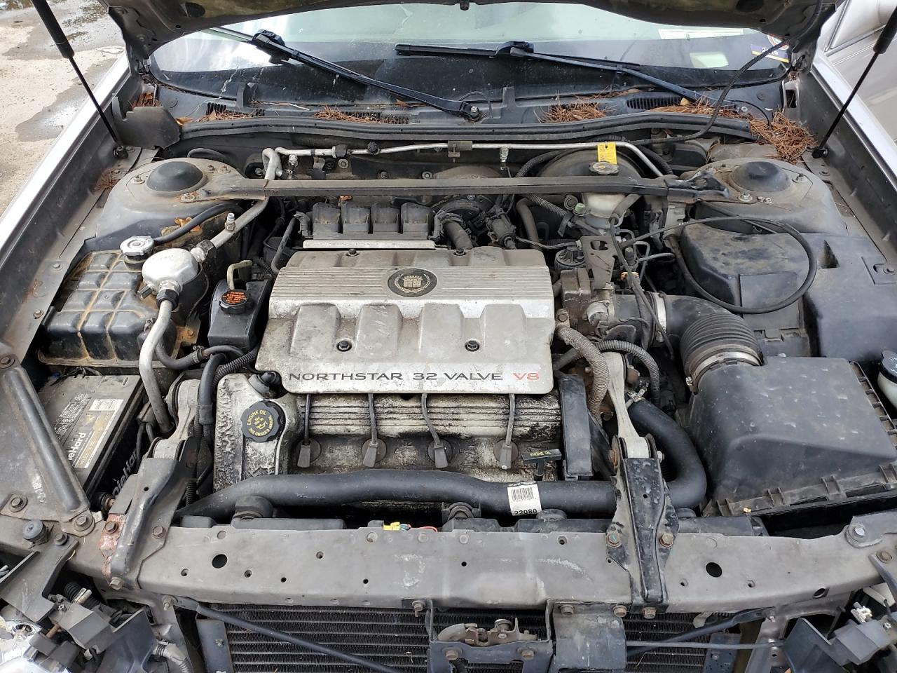 1999 Cadillac Deville VIN: 1G6KD54YXXU739912 Lot: 70653015