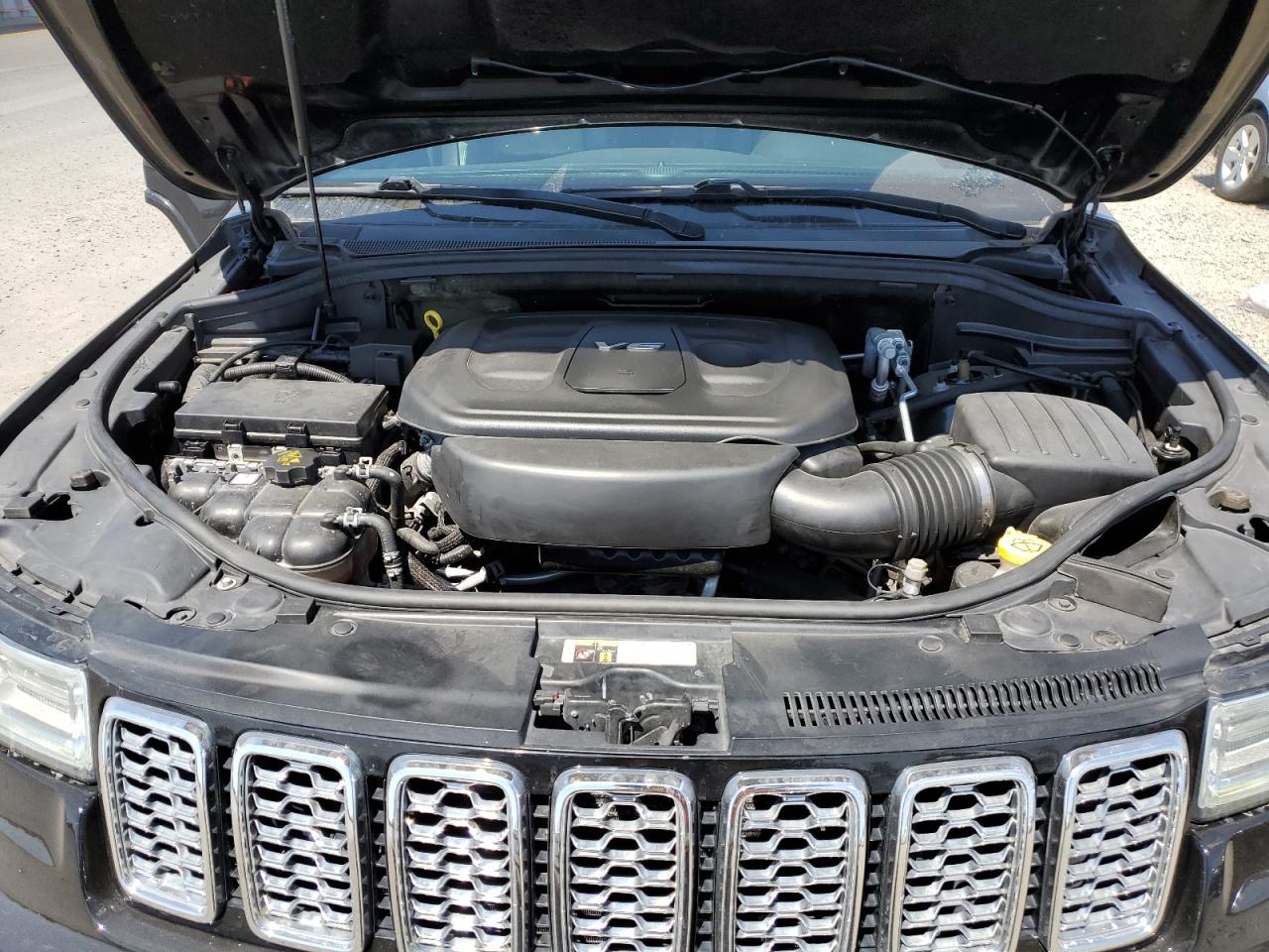 2018 Jeep Grand Cherokee Overland VIN: 1C4RJFCGXJC189482 Lot: 70001425