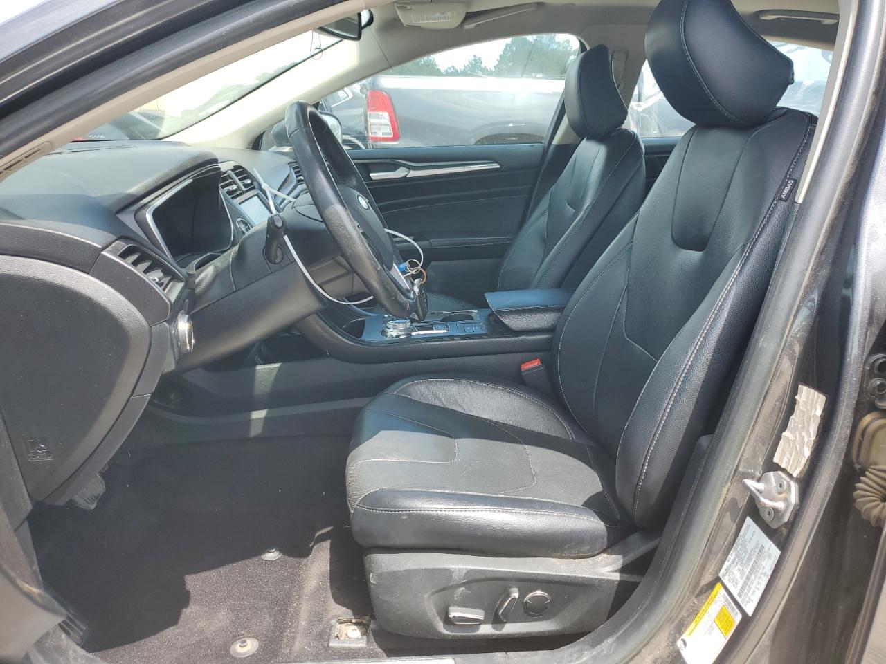 2020 Ford Fusion Titanium VIN: 3FA6P0RU1LR132741 Lot: 67407155