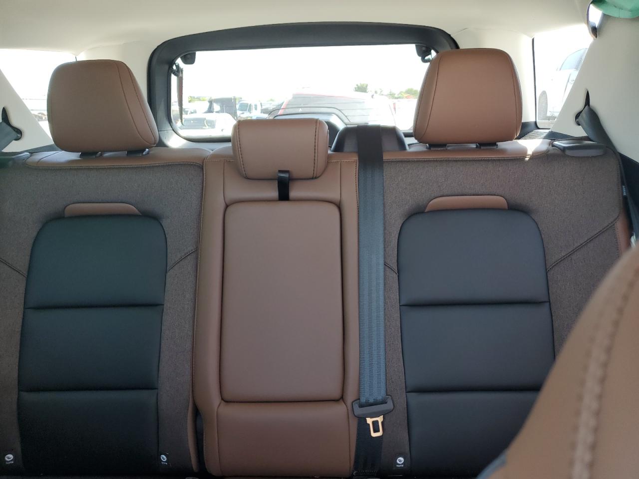 2025 Ford Bronco Sport Outer Banks VIN: 3FMCR9CN0SRE53841 Lot: 70350385