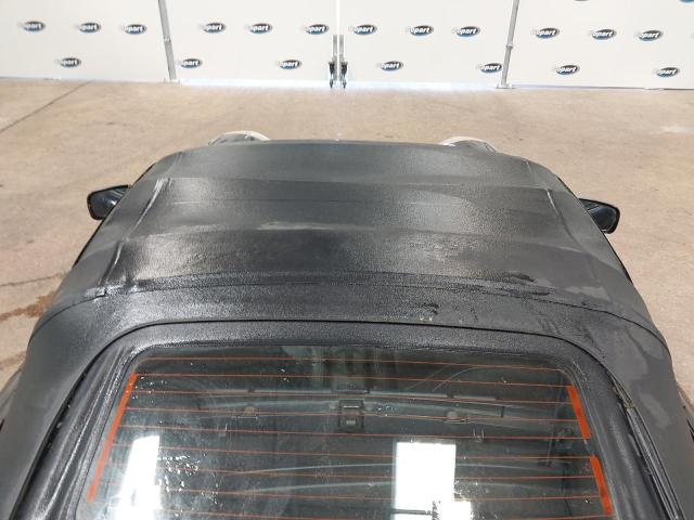 2005 TOYOTA MR2 ROADST