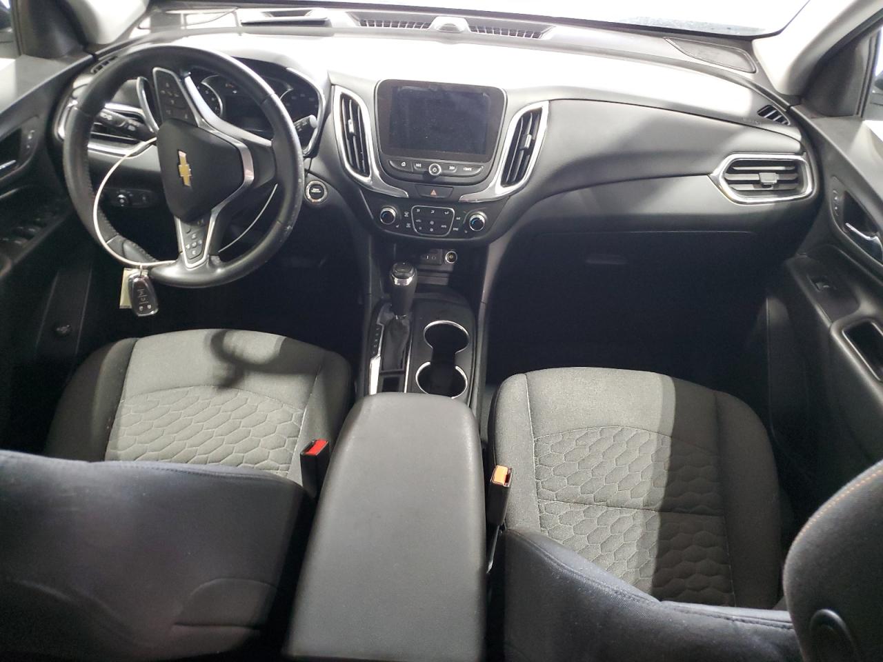 2020 Chevrolet Equinox Lt VIN: 2GNAXVEX6L6110721 Lot: 70638995