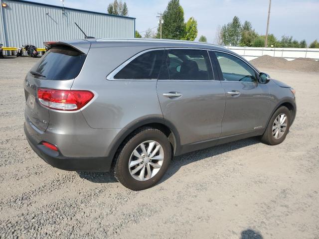  KIA SORENTO 2016 Серый