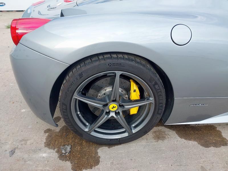 2011 FERRARI 458 ITALIA