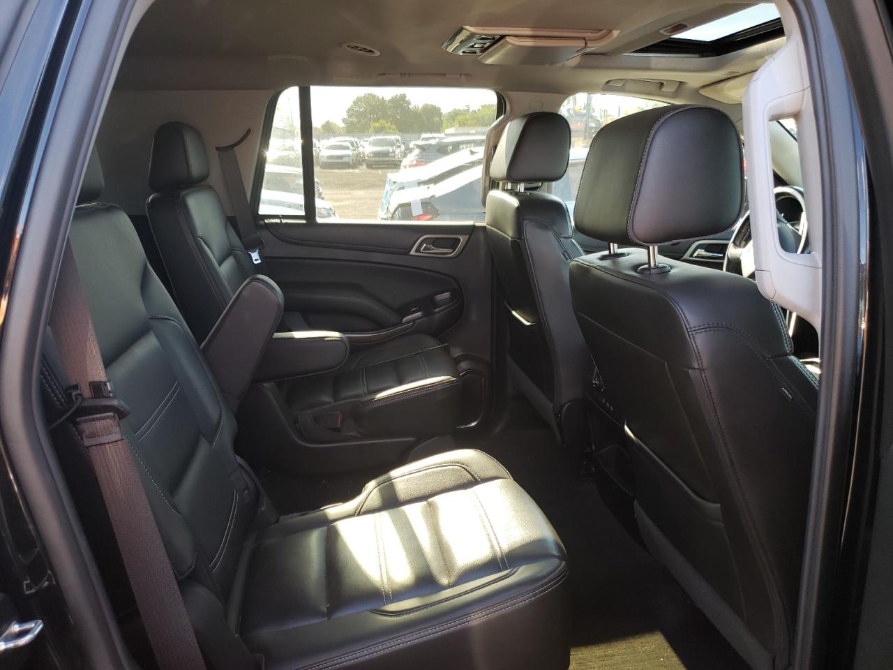 2018 GMC Yukon Denali VIN: 1GKS2CKJ1JR331777 Lot: 68567385