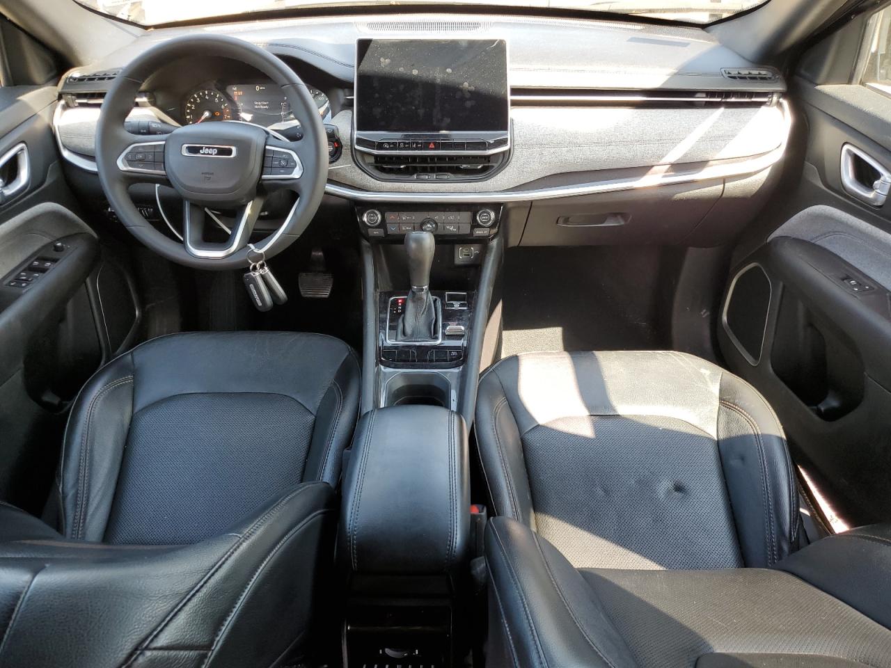 2023 Jeep Compass Latitude Lux VIN: 3C4NJDFN1PT535770 Lot: 70385035