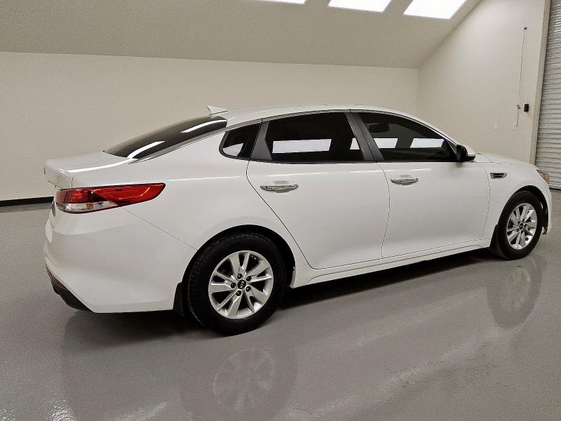  KIA OPTIMA 2016 Белы