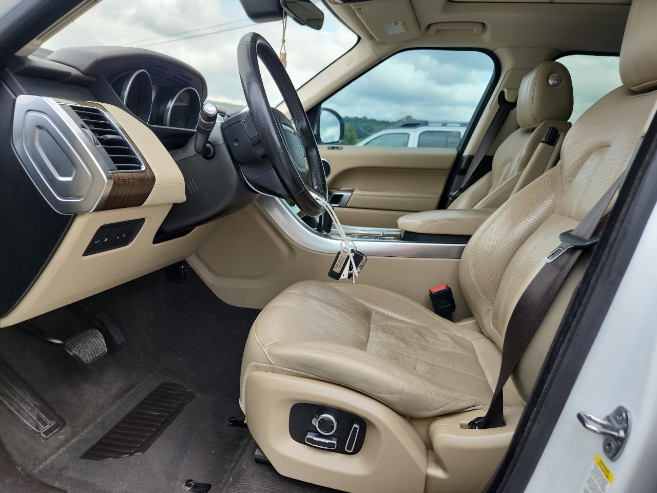 2017 Land Rover Range Rover Sport Hse VIN: SALWR2FK2HA694225 Lot: 67391775