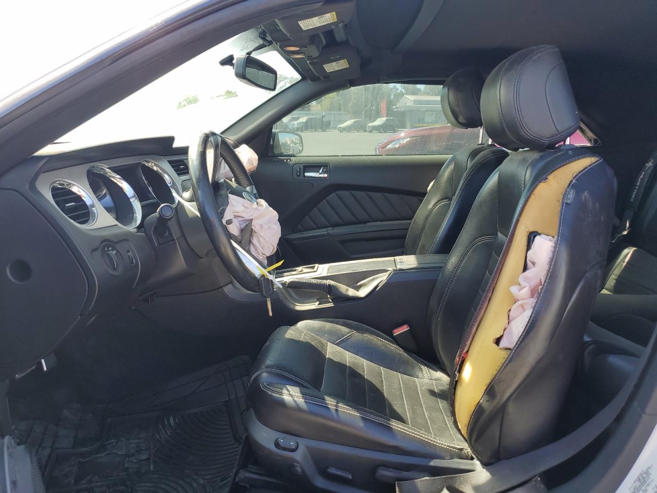 2013 Ford Mustang VIN: 1ZVBP8EM4D5239801 Lot: 69314385