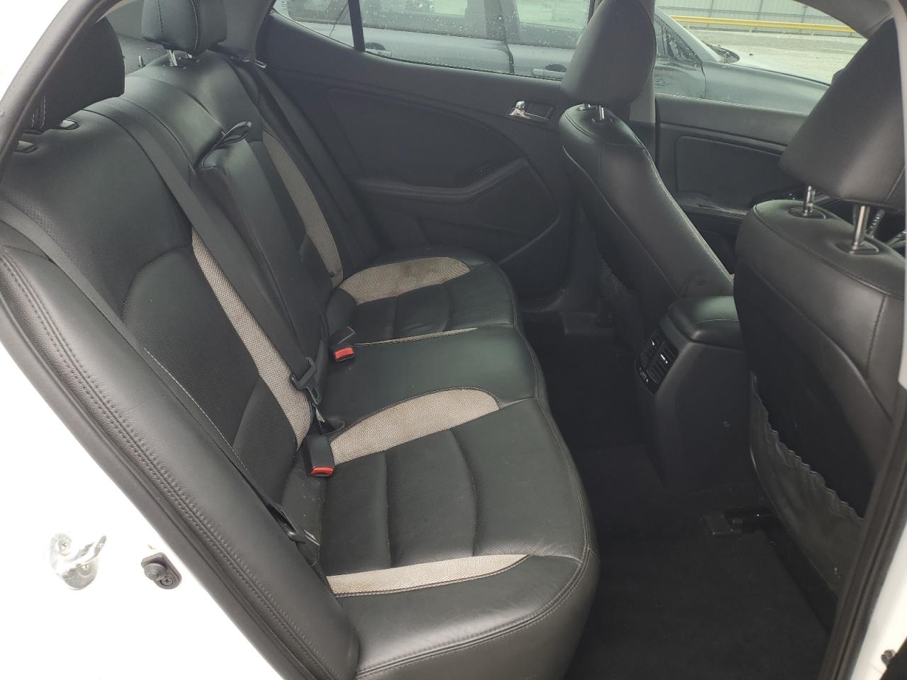 2012 Kia Optima Sx VIN: 5XXGR4A63CG071209 Lot: 67101825