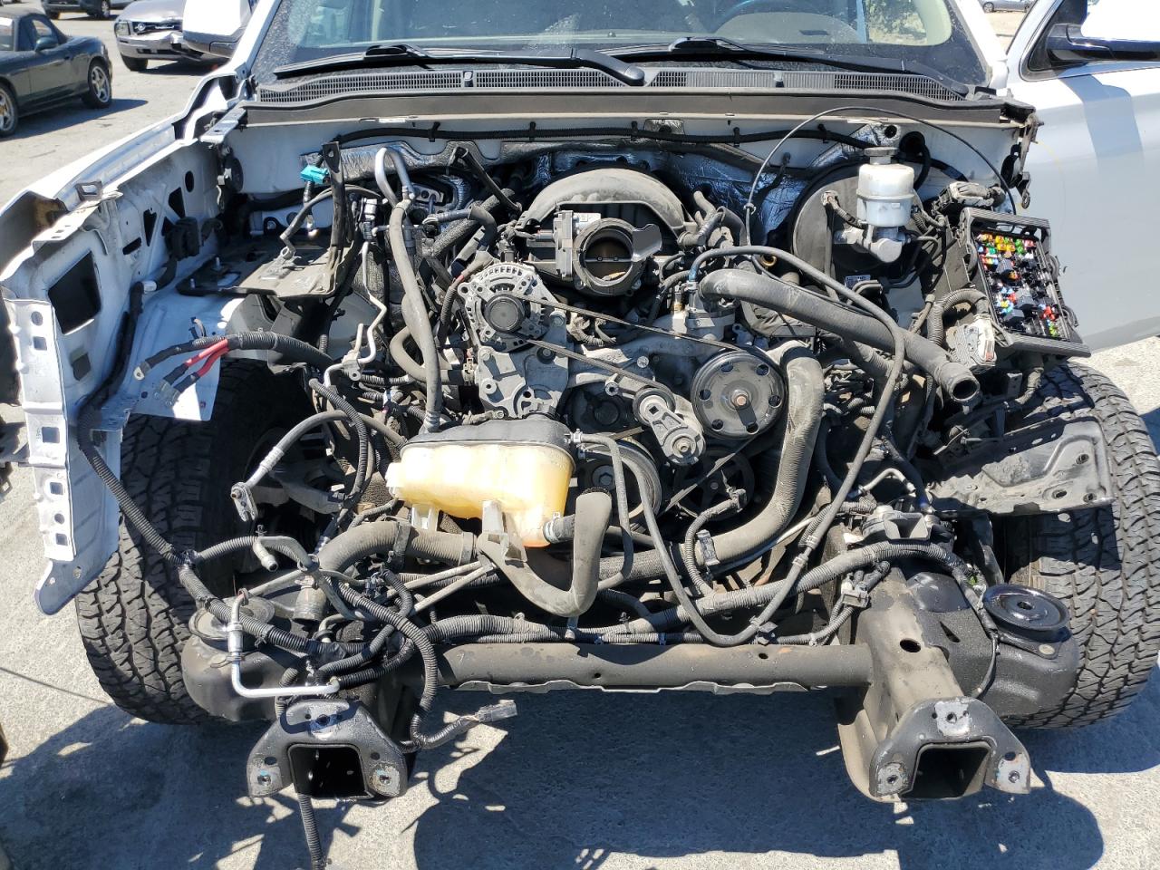 2016 GMC Yukon Slt VIN: 1GKS2BKC0GR245865 Lot: 69598635