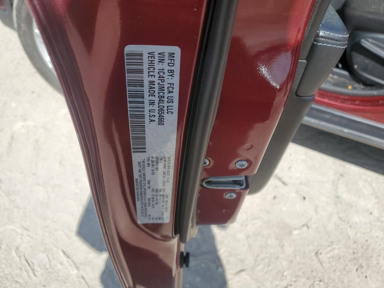 2020 Jeep Cherokee Latitude VIN: 1C4PJMCB4LD654660 Lot: 70554525