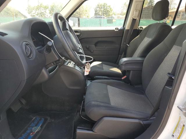  JEEP PATRIOT 2016 Белы