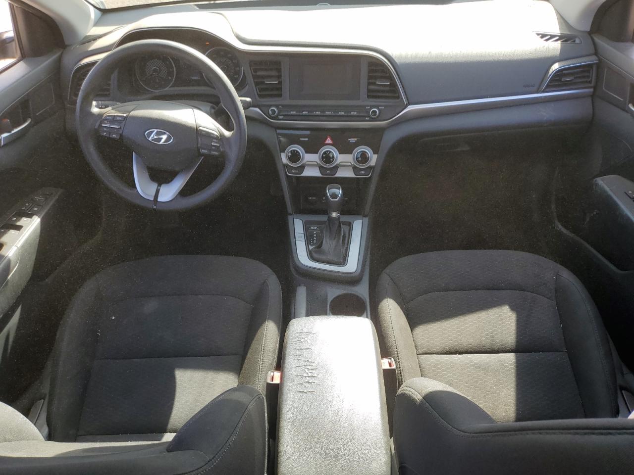 2019 Hyundai Elantra Se VIN: 5NPD74LF3KH464409 Lot: 70395805