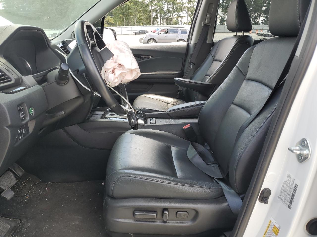 2022 Honda Pilot Touring VIN: 5FNYF6H99NB016083 Lot: 70451585