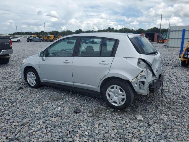  NISSAN VERSA 2012 Srebrny