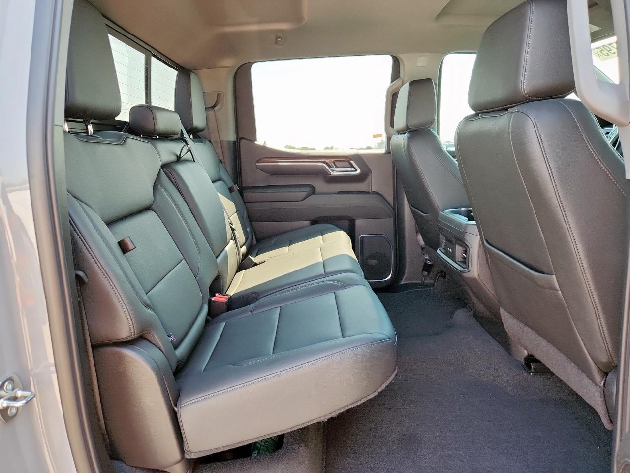 2024 Chevrolet Silverado K1500 Lt Trail Boss VIN: 3GCUDFE88RG284025 Lot: 67587795