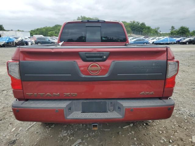 Pickups NISSAN TITAN 2016 Red