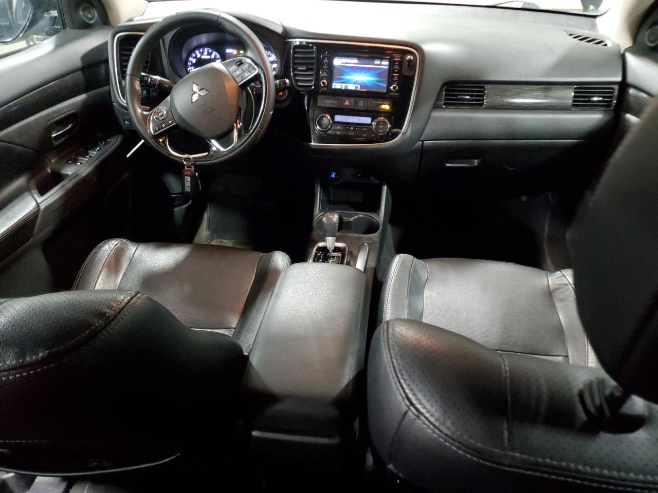 2016 Mitsubishi Outlander Se VIN: JA4AZ3A33GZ057264 Lot: 69369875