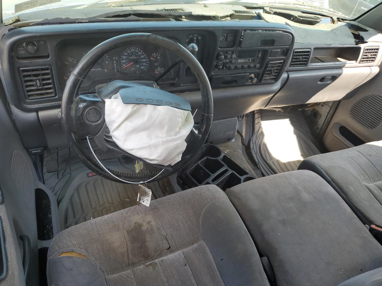 1997 Dodge Ram 1500 VIN: 3B7HC13Y8VG833002 Lot: 68732575