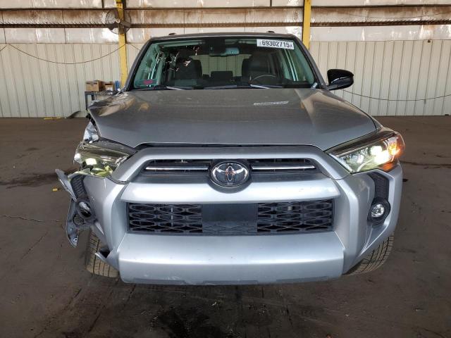  TOYOTA 4RUNNER 2023 Серебристый