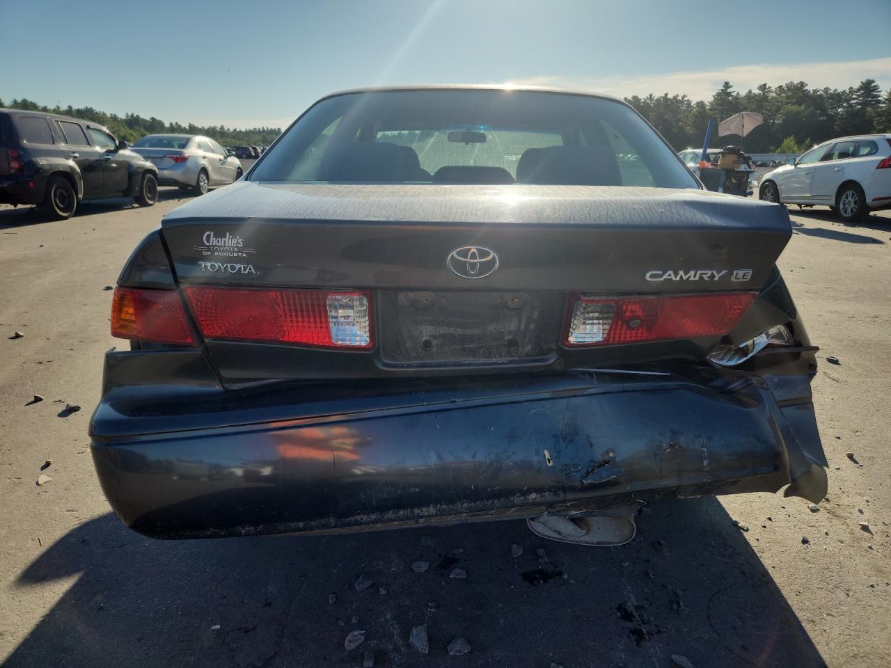 2000 Toyota Camry Ce VIN: 4T1BG22K5YU938512 Lot: 69760495
